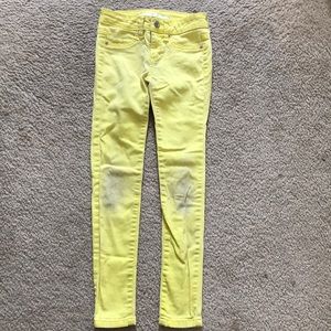 Kid’s skinny jeans faux pockets